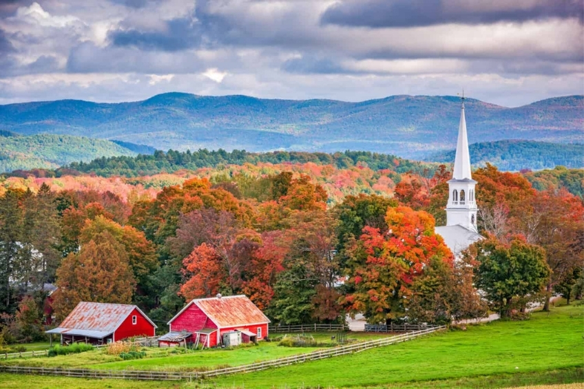 10 Best Places To See Vermont Fall Foliage