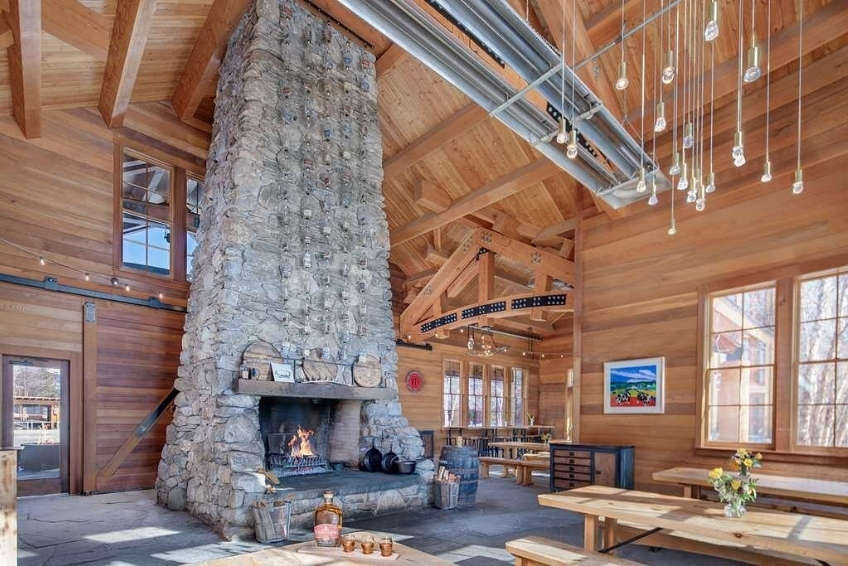 Common area at The Lodge At Spruce Creek