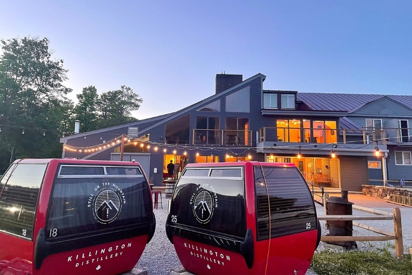 Exterior of The Mountain Inn