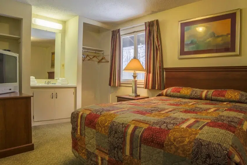 Room at Upper Pass Lodge