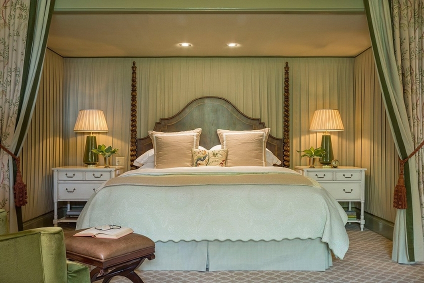 King room at Woodstock Inn and Resort