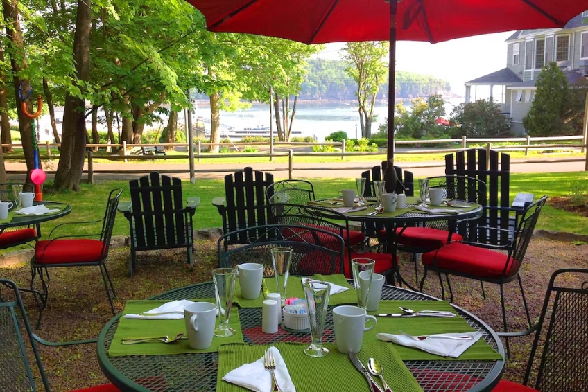 Bar Harbor B&B Guide: The Best Bed and Breakfasts in Bar Harbor Maine