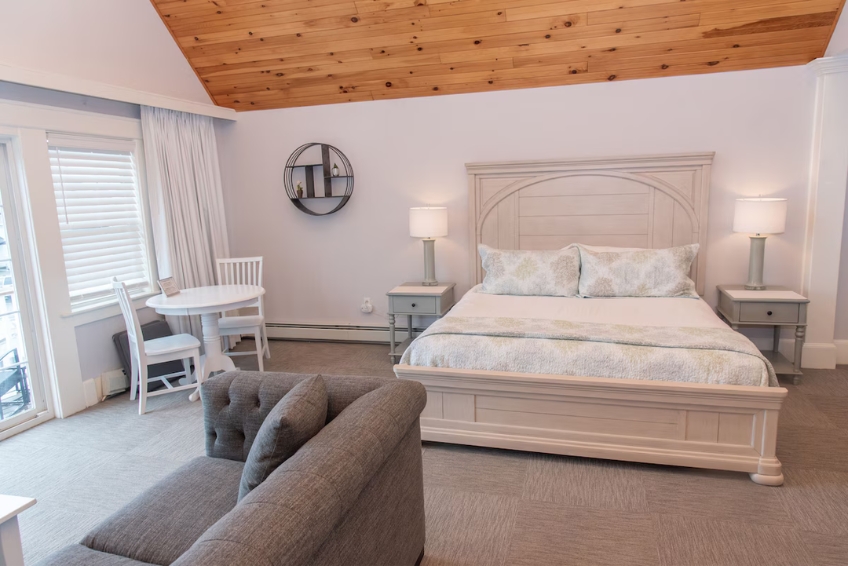 The Best Portland Maine Bed and Breakfasts: Inn at Peaks Island