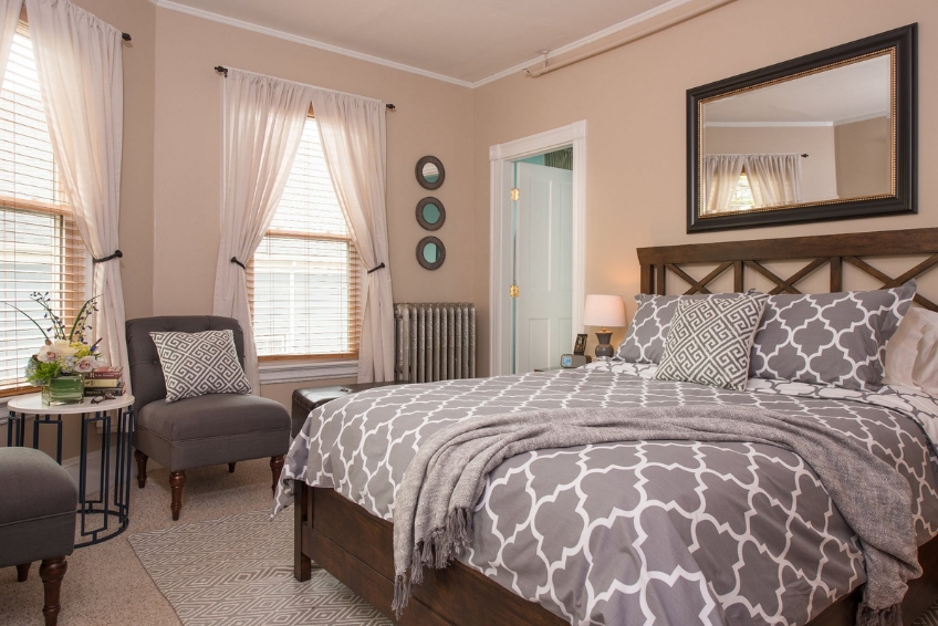 Maine Bed & Breakfast Guide - The Chadwick Bed & Breakfast - Portland