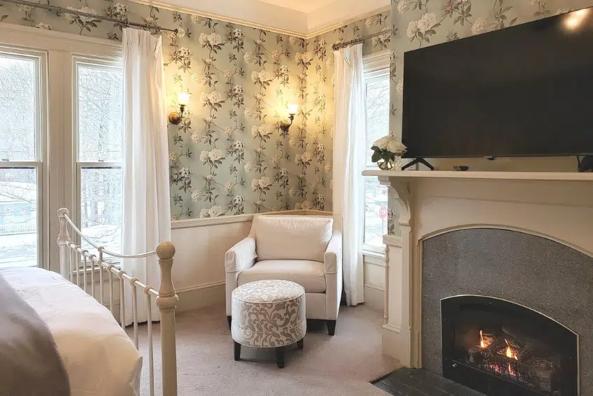 Bar Harbor B&B Guide: The Best Bed and Breakfasts in Bar Harbor Maine