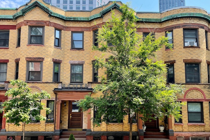 Boston Bed & Breakfast Guide: Oasis Guest House - Back Bay