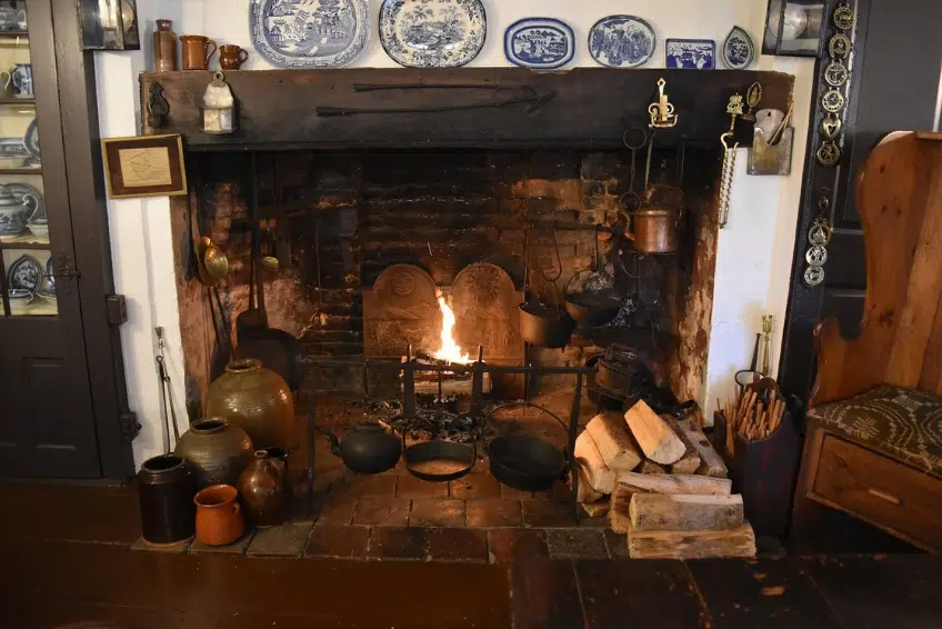 Salem Bed & Breakfast Guide: The Daniels House Inn